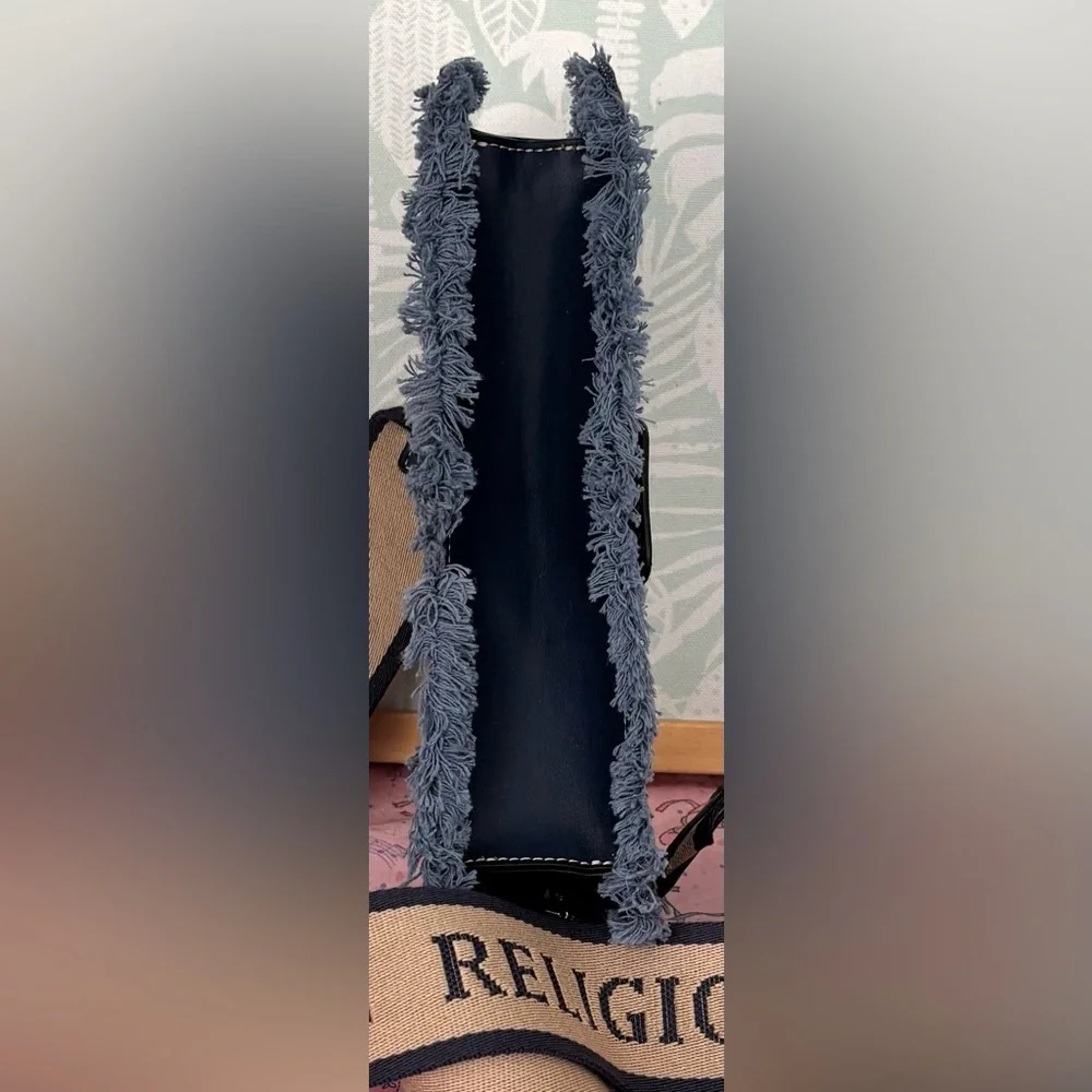 True Religion new without